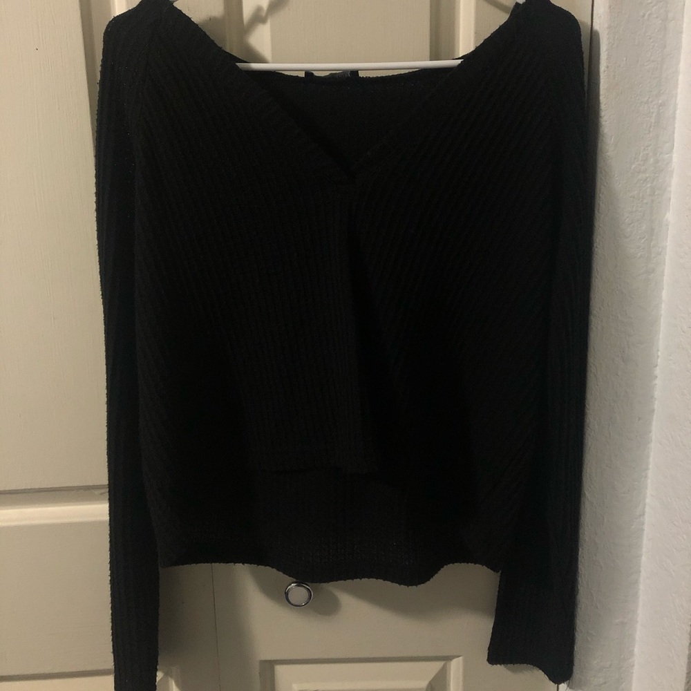 Barely Worn Cute Cropped Shirt